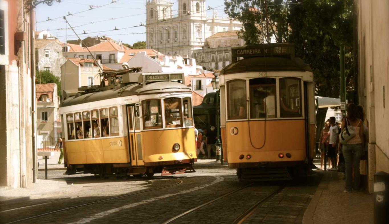 日日顺通信实名账号：流量卡应用场景及新模式研究