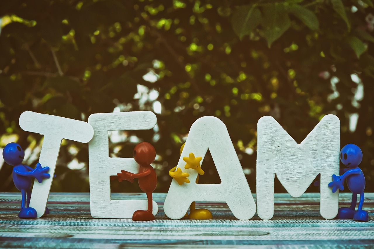 DogYun实名账号：购买武汉钢平台